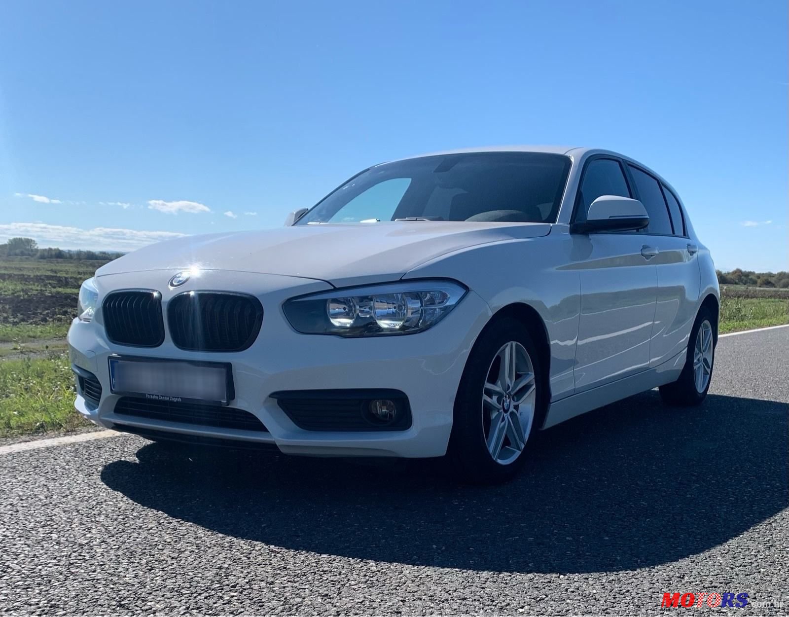 2015' BMW Serija 1 116D photo #3