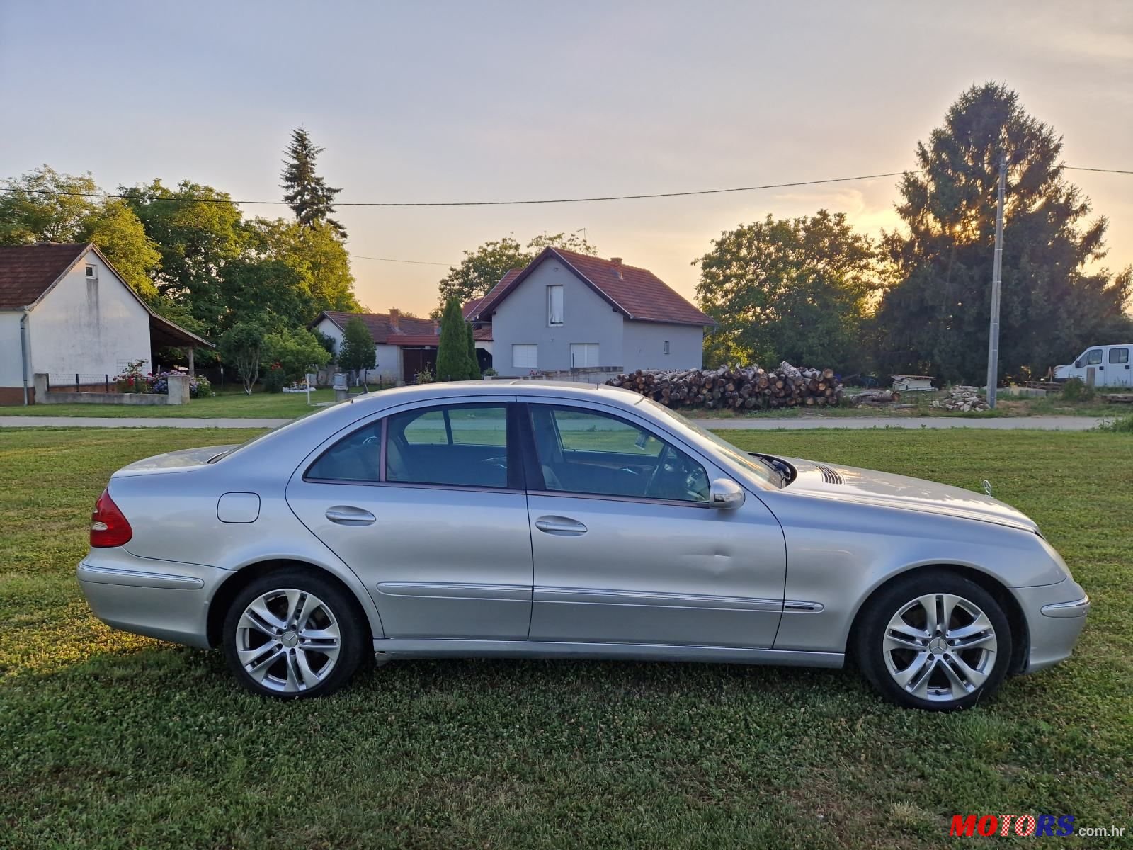 2003' Mercedes-Benz E-Klasa 200 Cdi photo #2