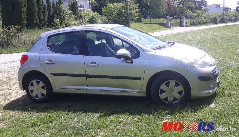 2007' Peugeot 207 1,4 photo #1