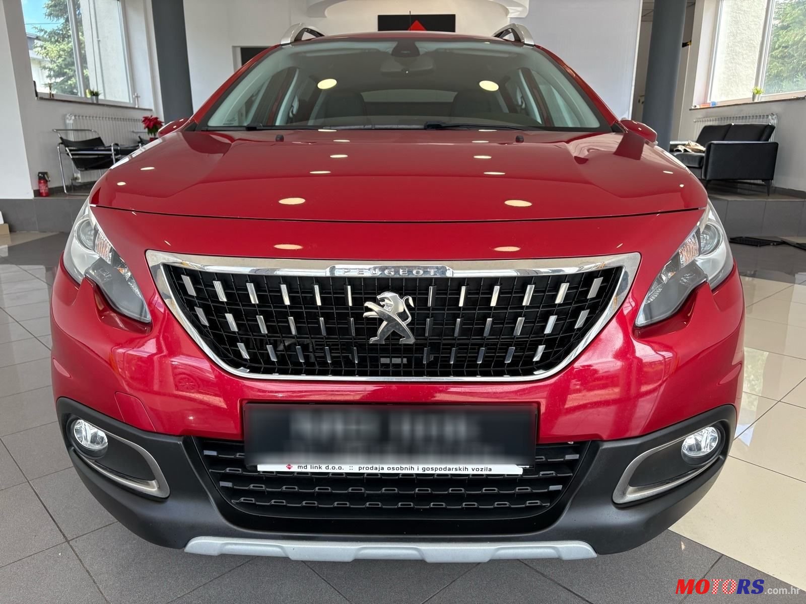 2017' Peugeot 2008 1,6 Bluehdi photo #2