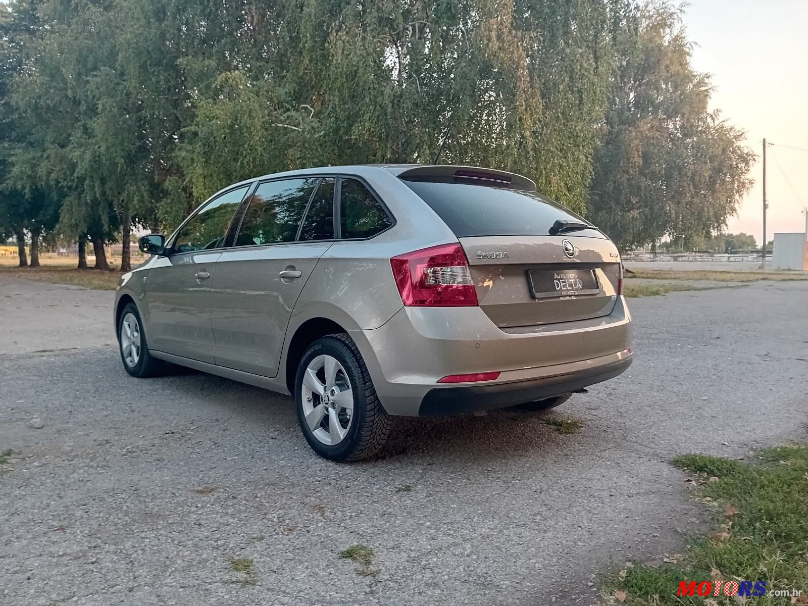 2014' Skoda Rapid 1,6 Tdi photo #4
