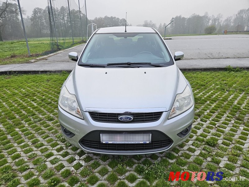 2010' Ford Focus 1,6 photo #1