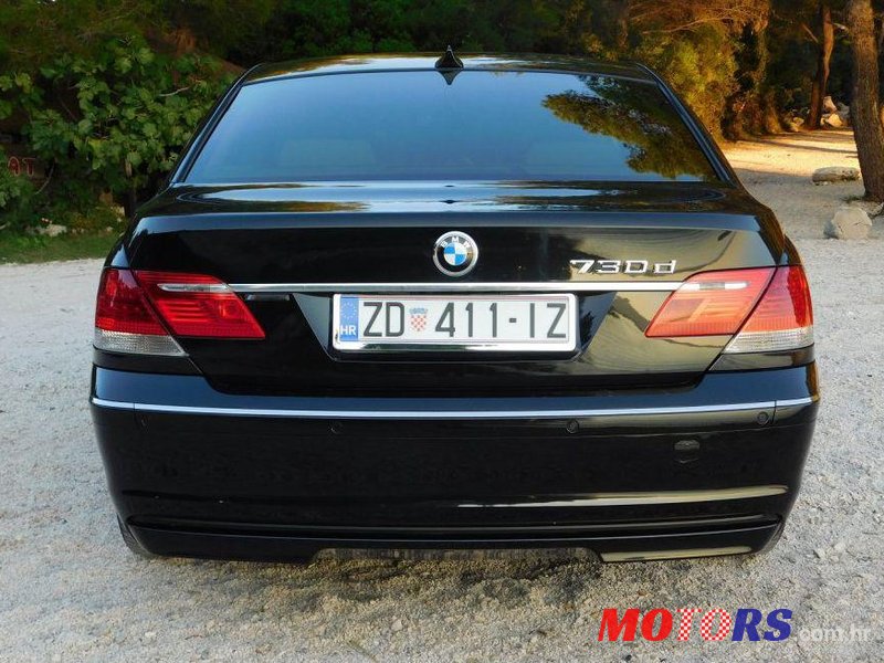 2008' BMW 7 Series 730D photo #1