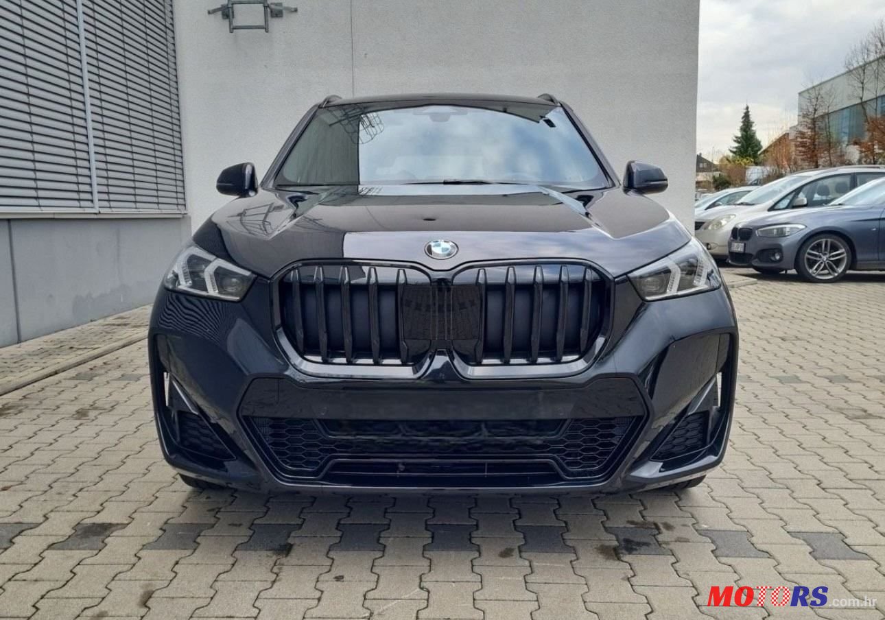 2023' BMW X1 Sdrive18I photo #1