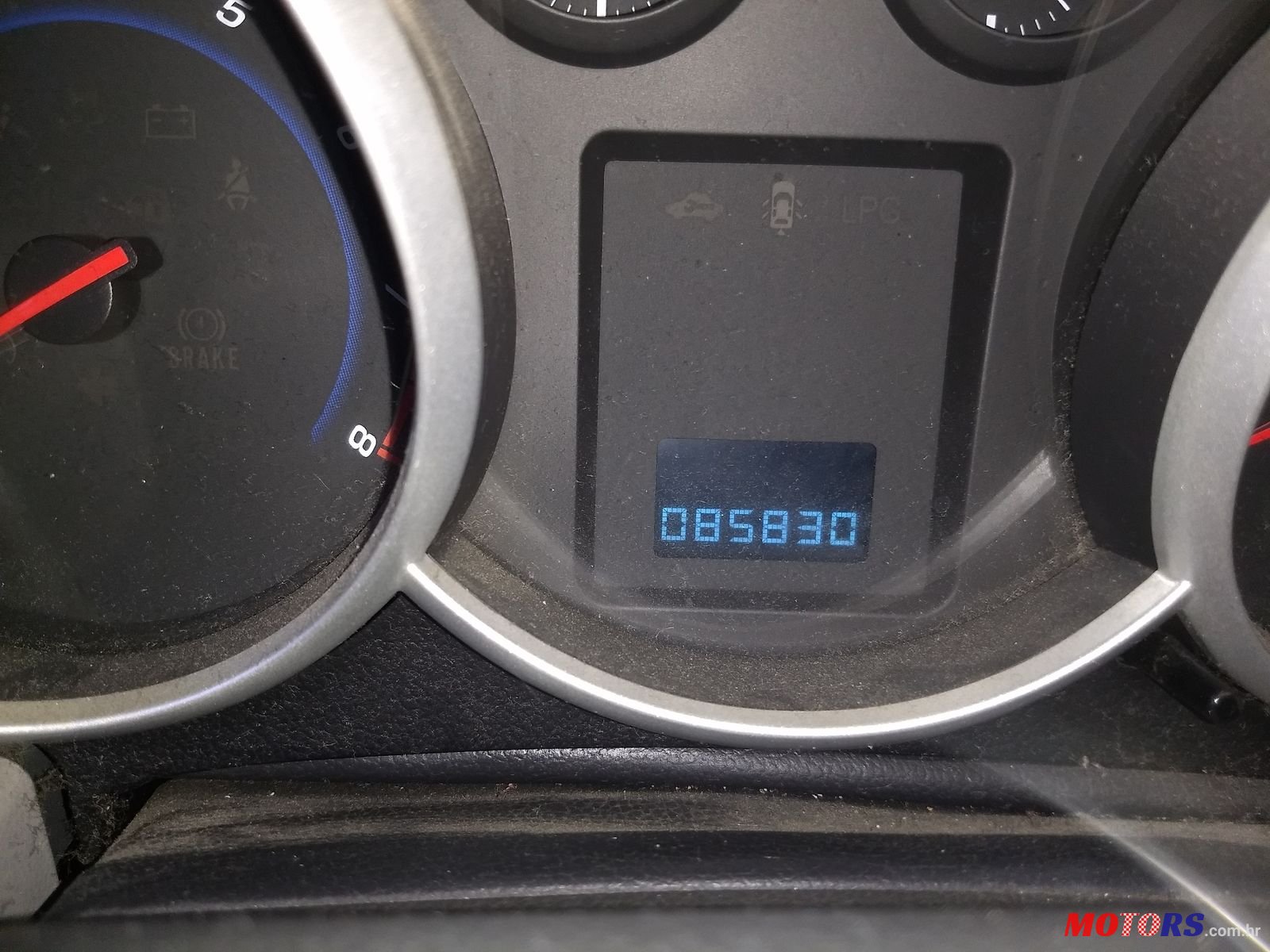 2010' Chevrolet Cruze photo #6