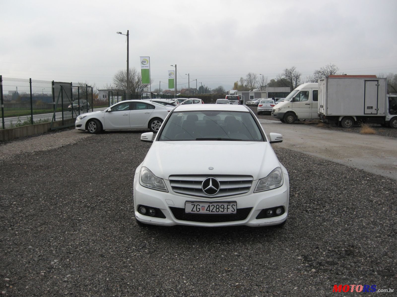 2013' Mercedes-Benz C-Class photo #1