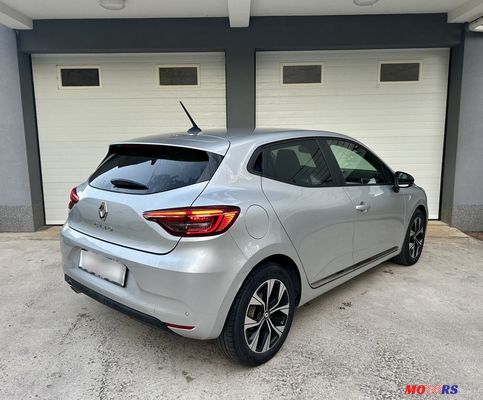 2023' Renault Clio Tce photo #6