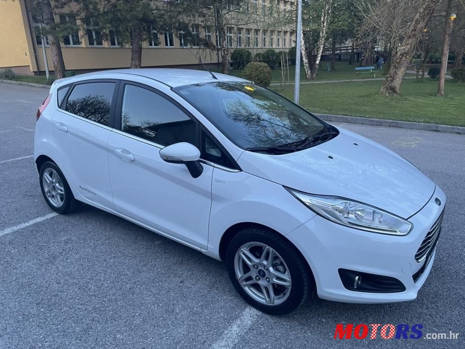 2013' Ford Fiesta 1,5 photo #2