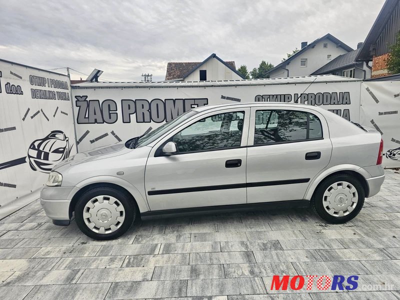 2008' Opel Astra 1,4 photo #3