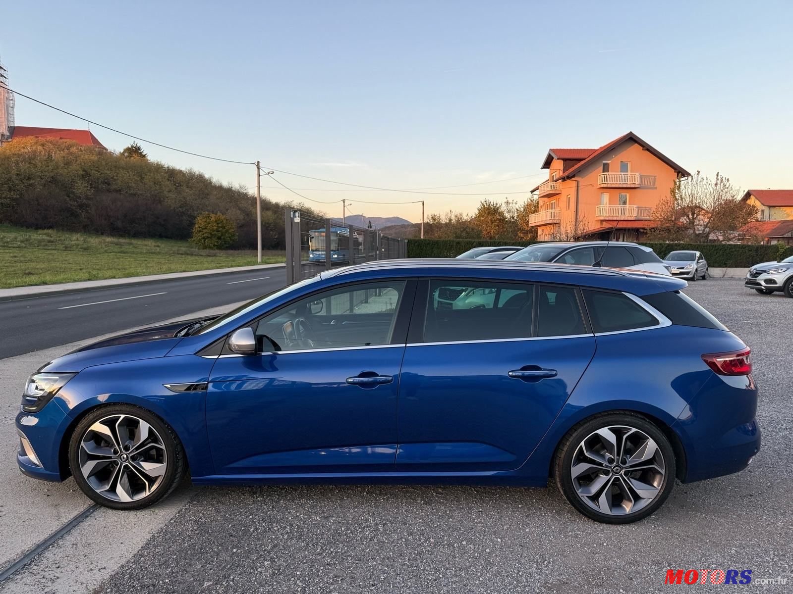 2020' Renault Megane Dci photo #6