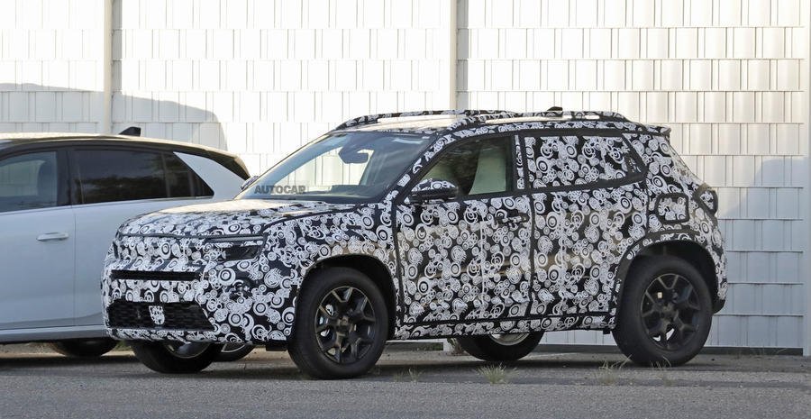 Jeep readies electrified compact SUV for 2023 launch