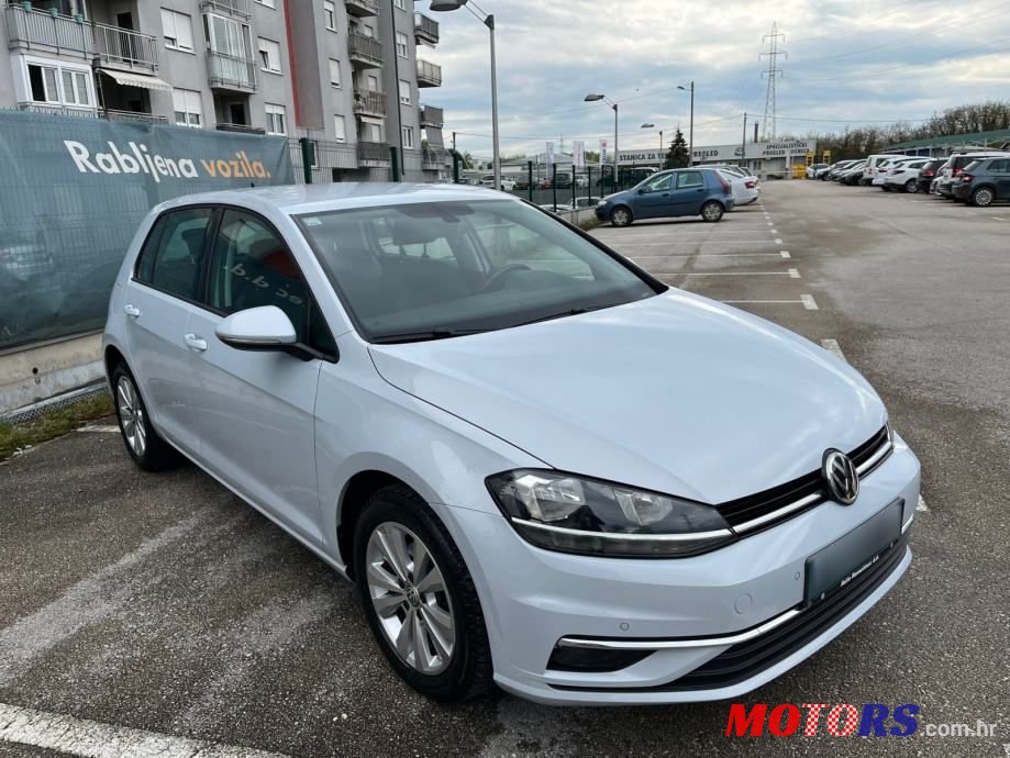 2018' Volkswagen Golf 7 1,6 Tdi photo #2