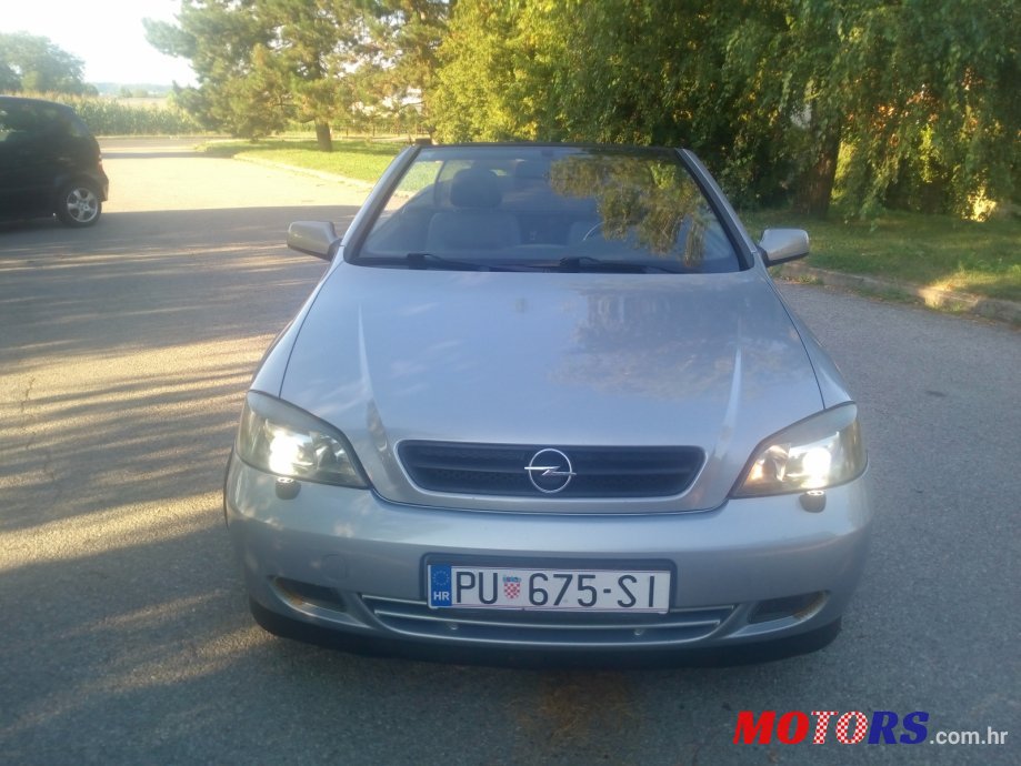 2002' Opel Astra photo #2