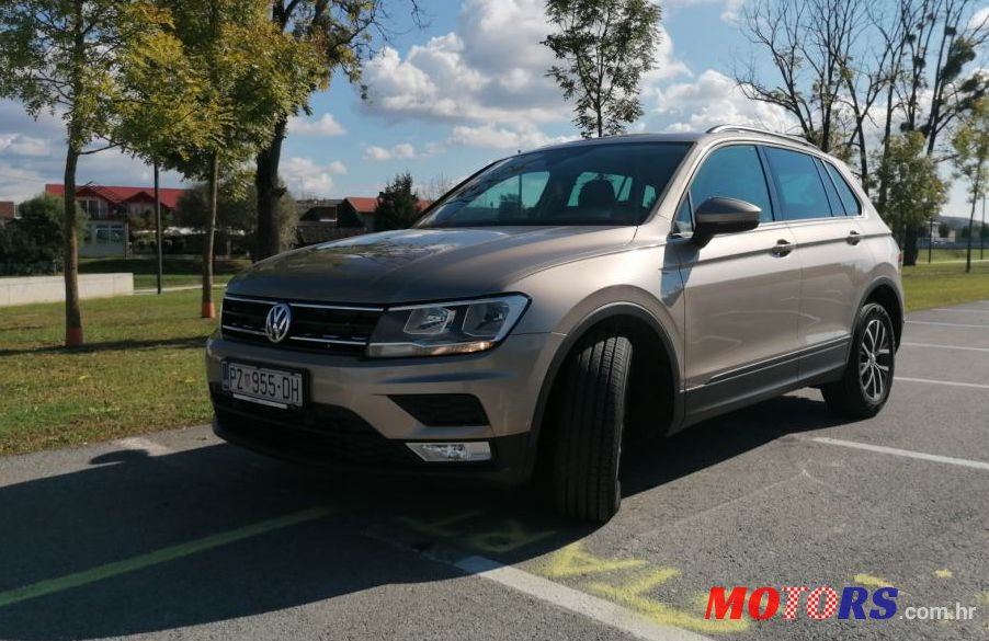 2016' Volkswagen Tiguan 2,0 Tdi Bmt photo #1
