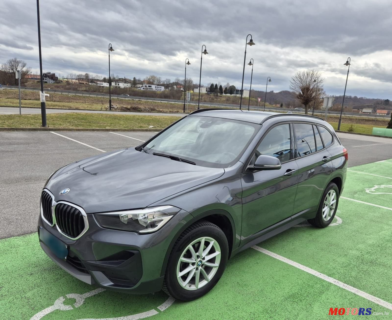 2020' BMW X1 Xdrive18D photo #1