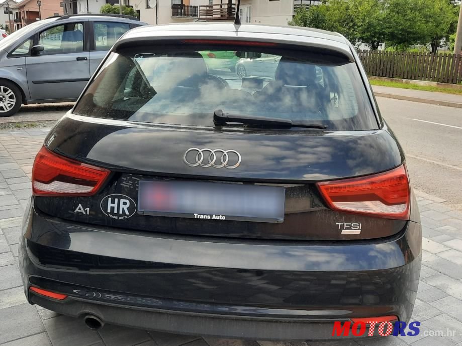 2017' Audi A1 photo #3