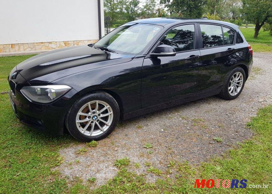 2011' BMW Serija 1 116D photo #1