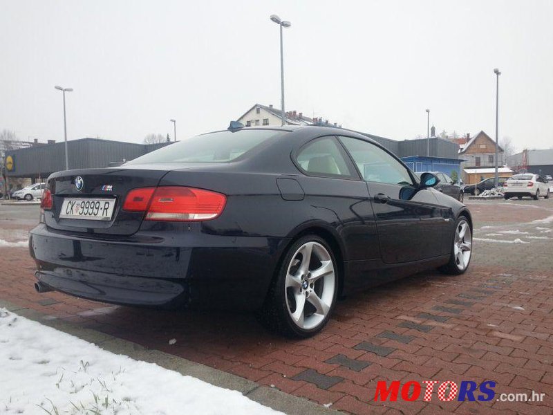 2008' BMW Serija 3 Coupe 320Cd photo #1