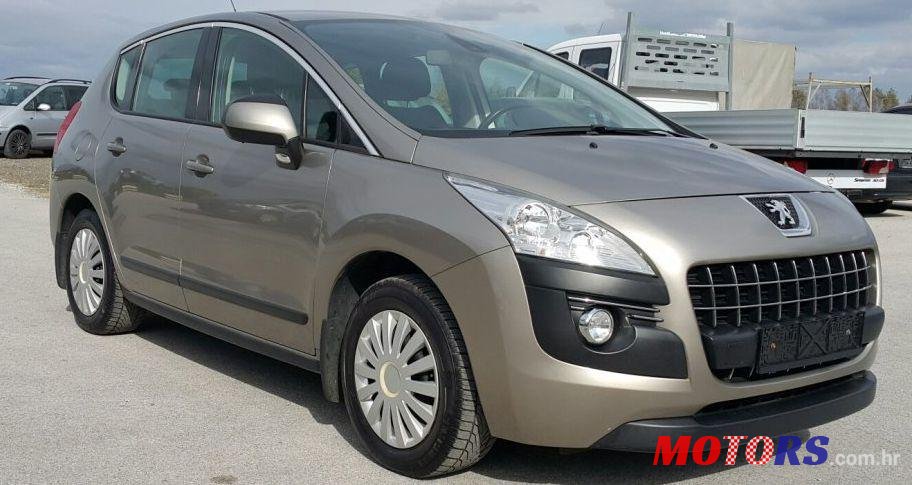 2011' Peugeot 3008 1,6 Hdi photo #1