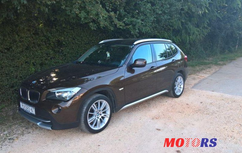 2011' BMW X1 Xdrive18D photo #1