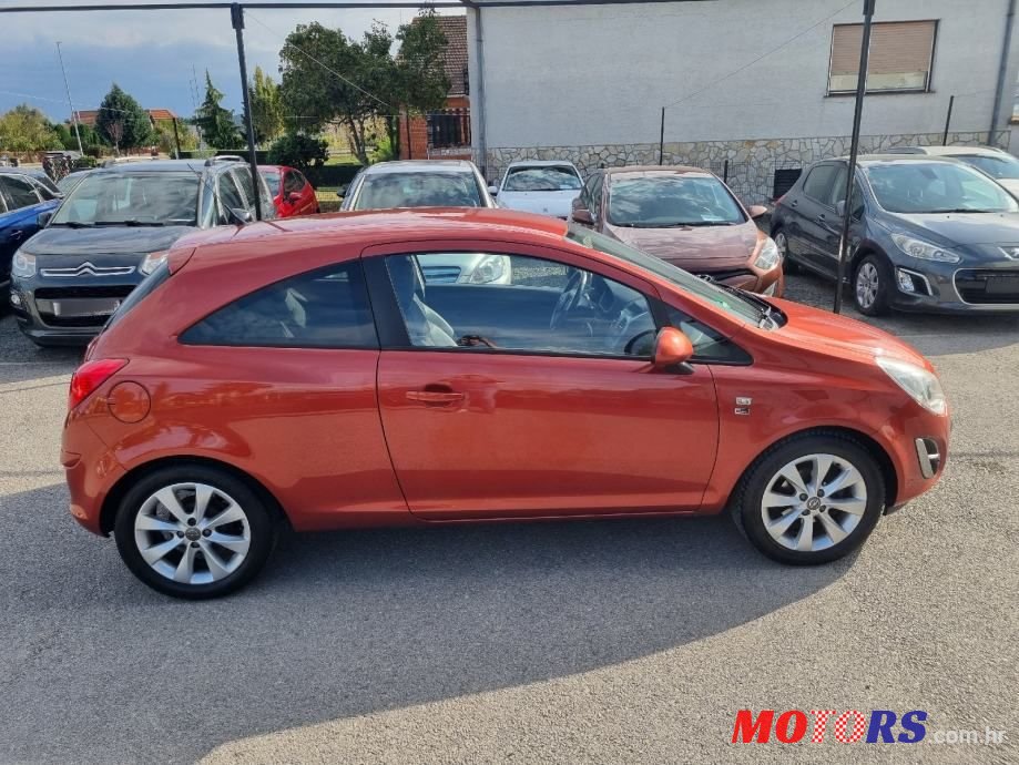 2013' Opel Corsa 1,2 16V photo #3