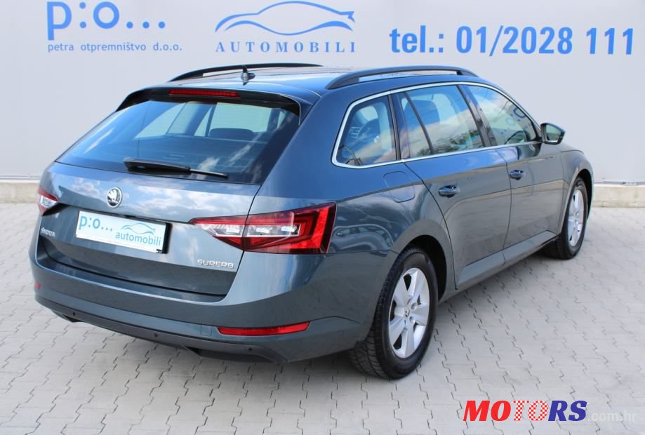 2017' Skoda Superb 1.6Tdi Business photo #6