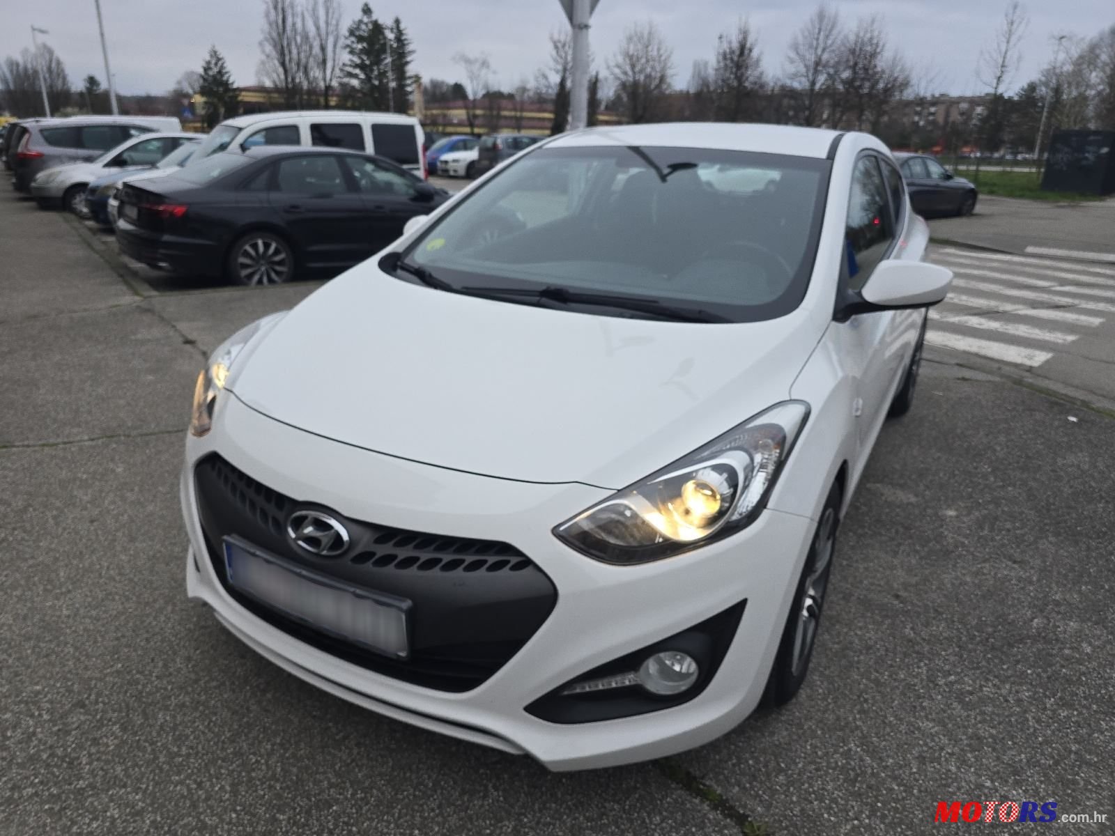 2014' Hyundai i30 1,6 Crdi photo #1