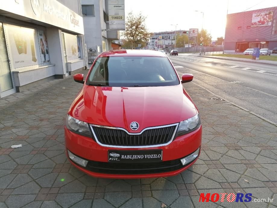 2013' Skoda Rapid 1,6 Tdi photo #3