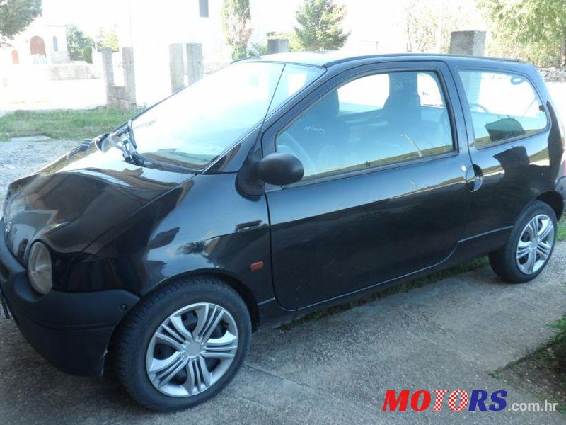 2002' Renault Twingo 1,2 photo #1