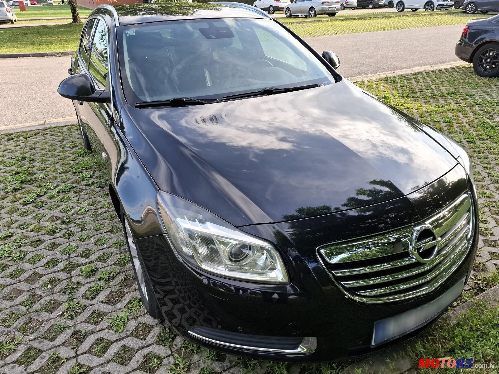 2012' Opel Insignia Karavan photo #2