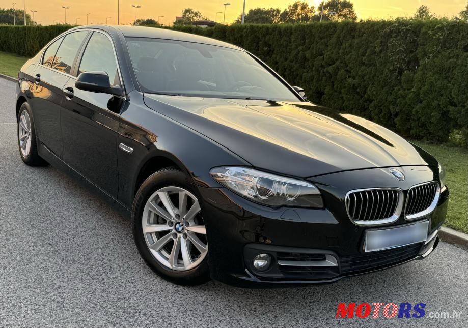 2013' BMW Serija 5 518D photo #3
