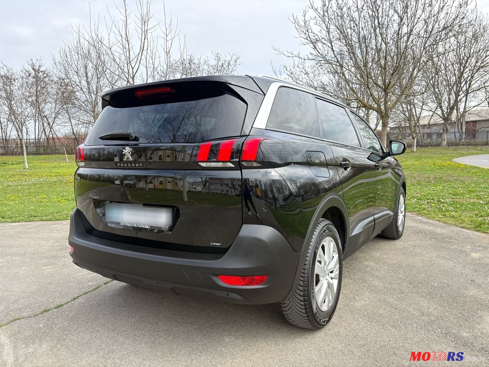 2018' Peugeot 5008 1,5 Bluehdi photo #3