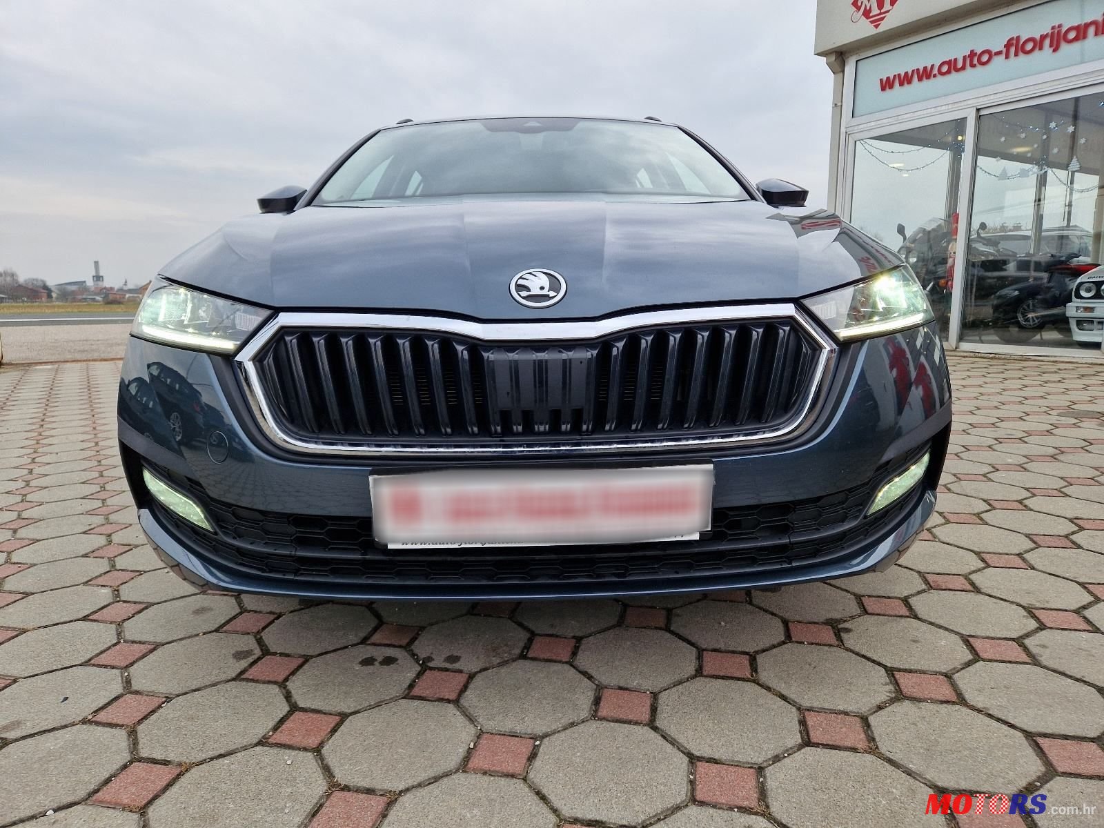 2021' Skoda Octavia Combi photo #3