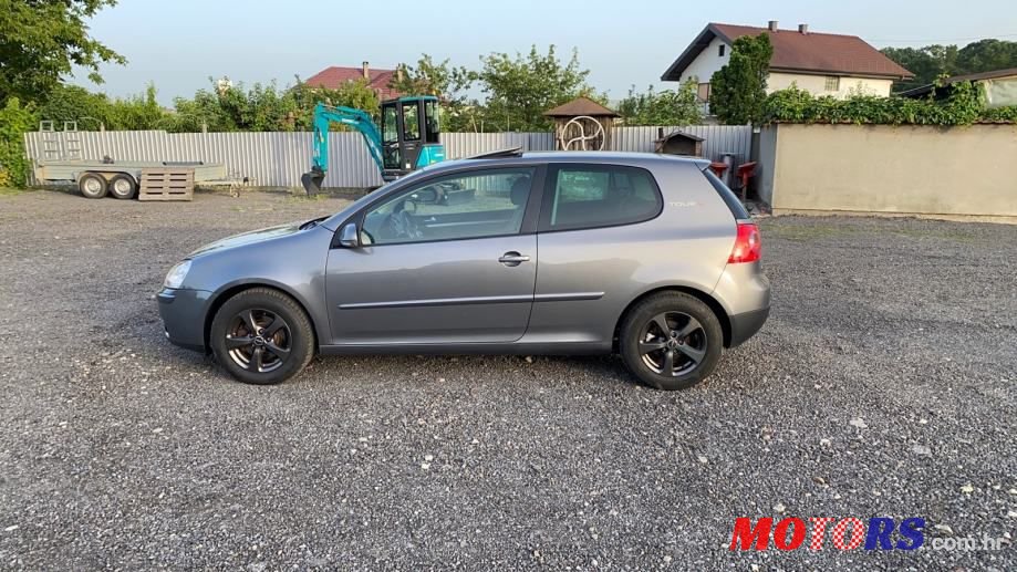 2007' Volkswagen Golf 5 photo #5