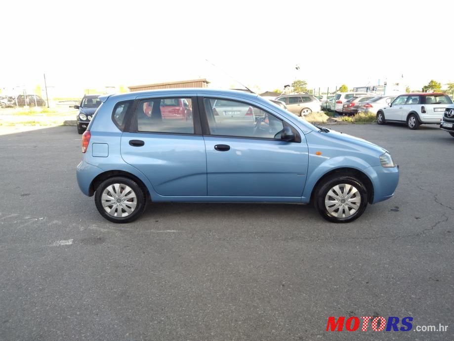 2005' Chevrolet Kalos photo #3