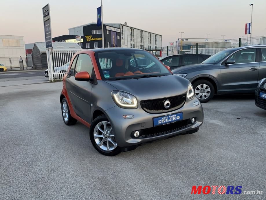 2015' Smart Fortwo photo #5