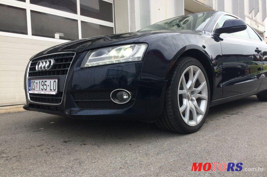 2008' Audi A5 Coupe 2,7 Tdi photo #1