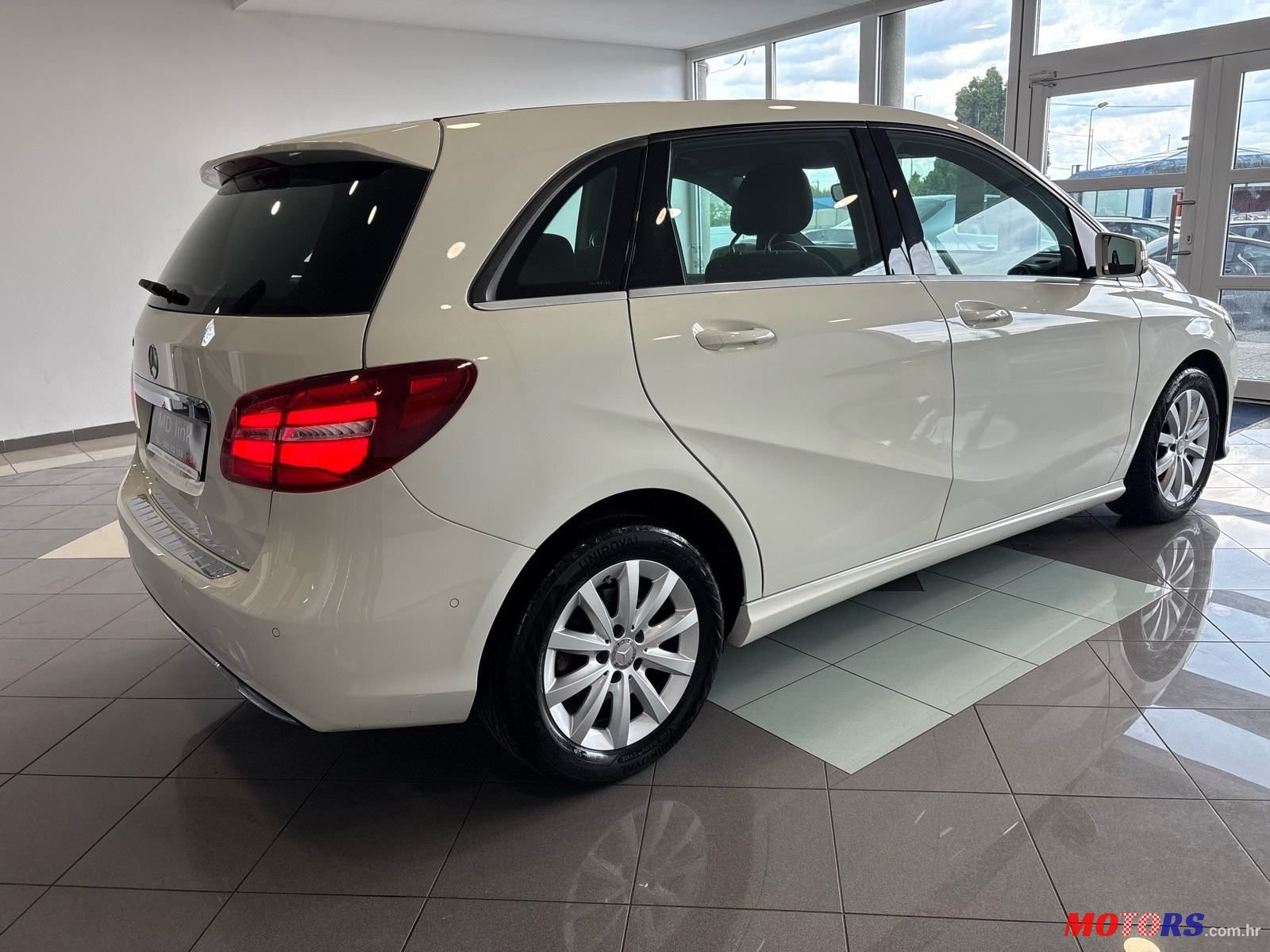2016' Mercedes-Benz B-Klasa 180 D photo #6