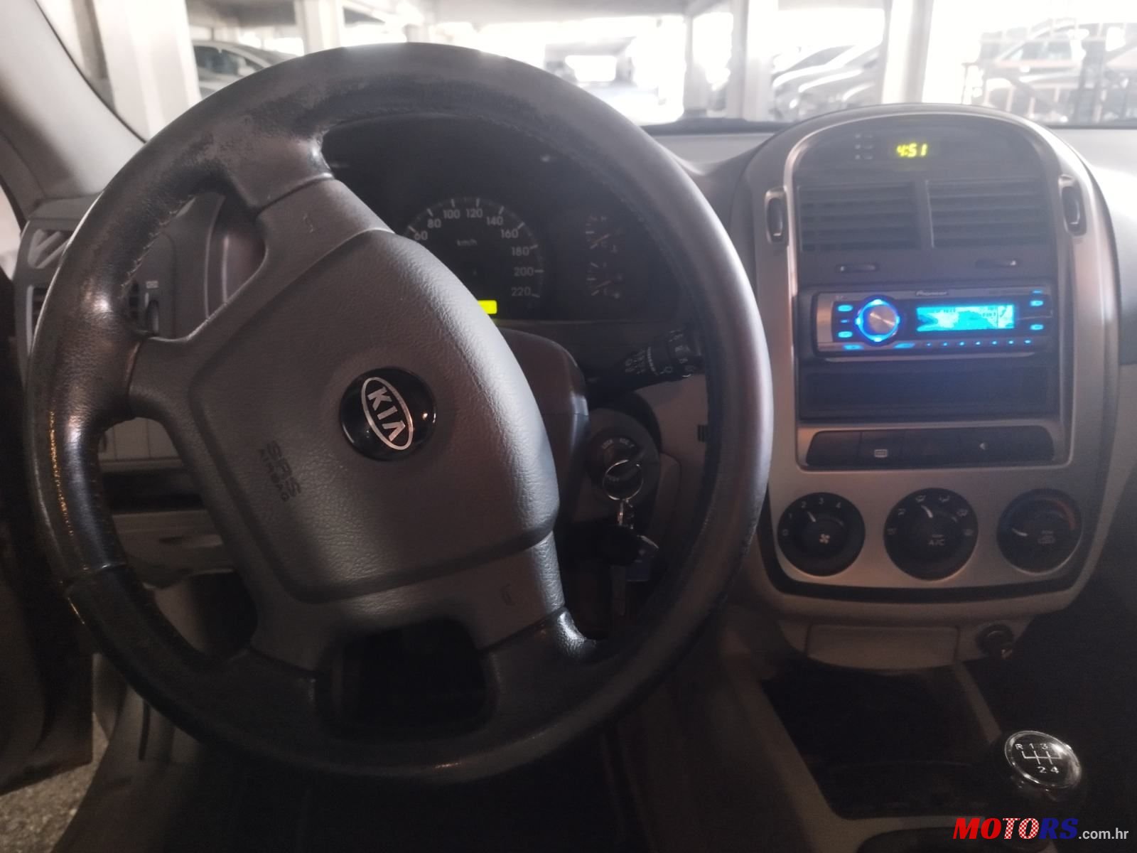 2005' Kia Cerato 1,5 Crdi Lx photo #3