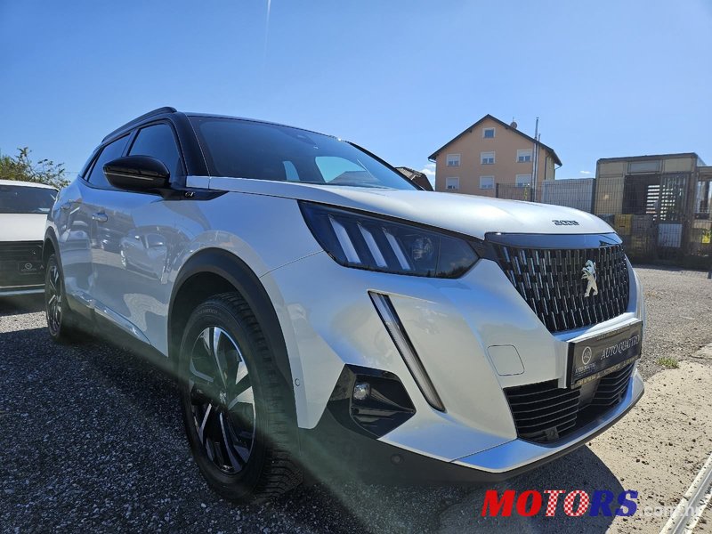 2022' Peugeot 2008 1,5 photo #3