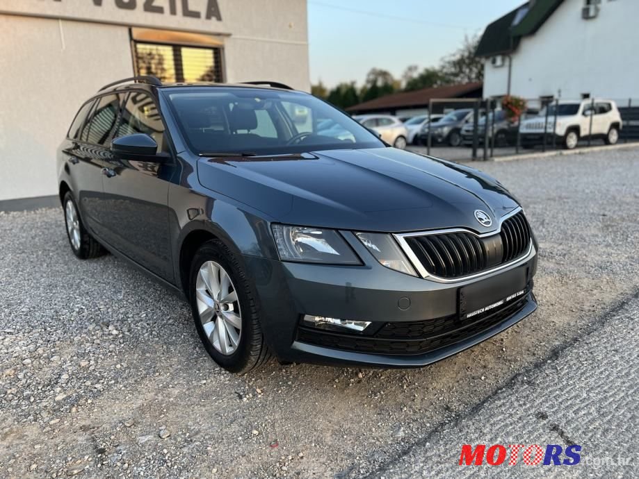 2017' Skoda Octavia Combi photo #3