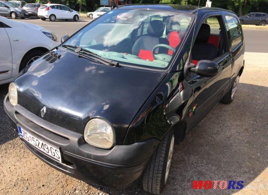 2002' Renault Twingo 1,2 16V photo #1