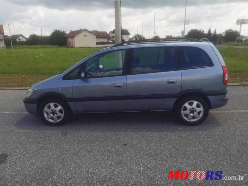 2003' Opel Zafira 2,2 Dtr photo #2