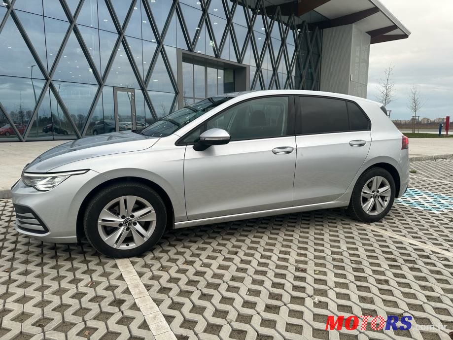 2022' Volkswagen Golf 8 2,0 Tdi photo #2