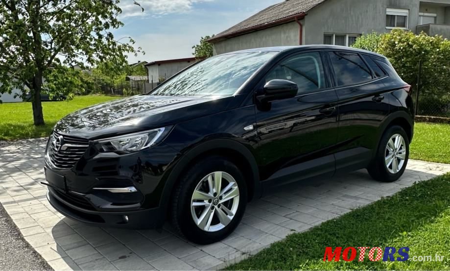 2020' Opel Grandland 1,2 Turbo photo #1