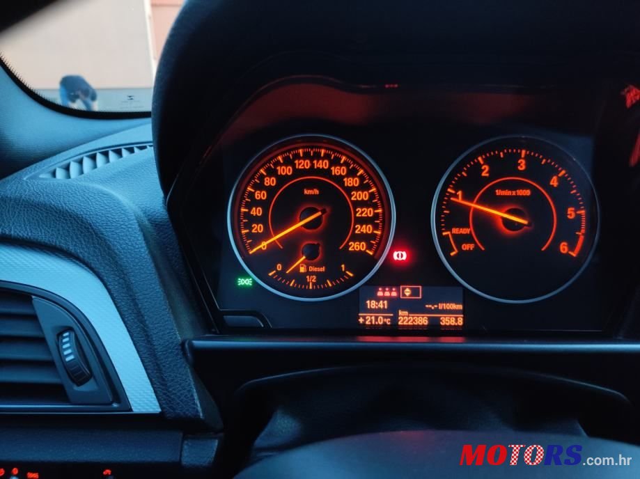 2012' BMW Serija 1 118D photo #4