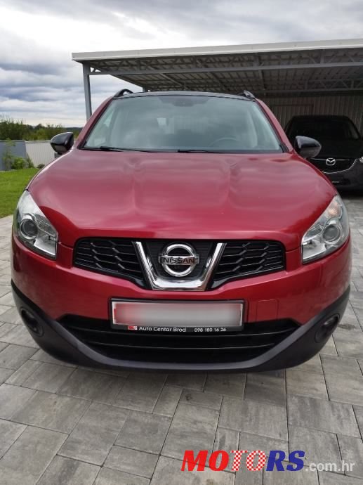 2013' Nissan Qashqai photo #2