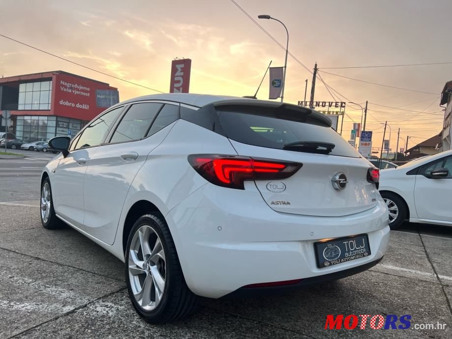 2015' Opel Astra 1.6 Cdti photo #6