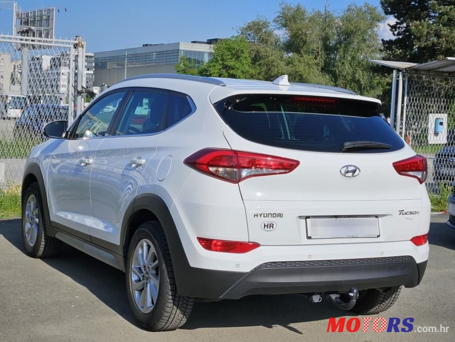 2018' Hyundai Tucson 1.7 Crdi photo #4