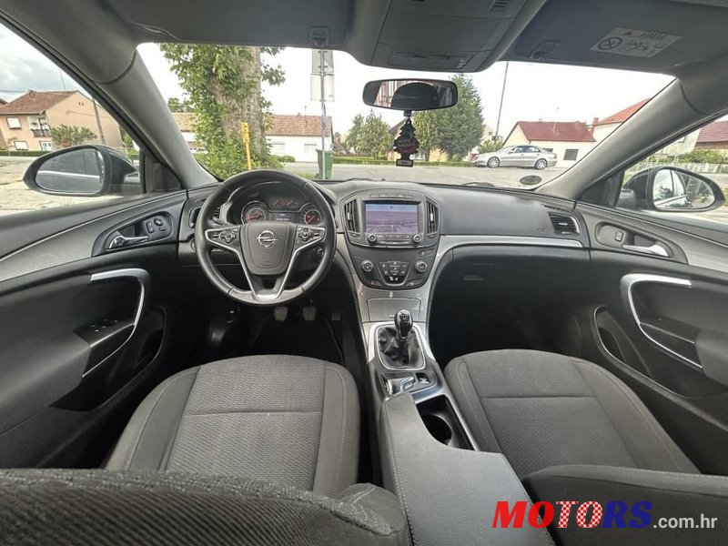 2014' Opel Insignia Karavan photo #6